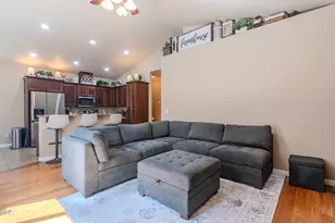 751 Tivoli Dr, Medford, OR 97501 - Photo 15