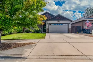 751 Tivoli Dr, Medford, OR 97501 - Photo 1