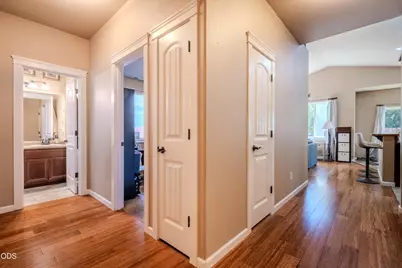 751 Tivoli Drive, Medford, OR 97501 - Photo 5