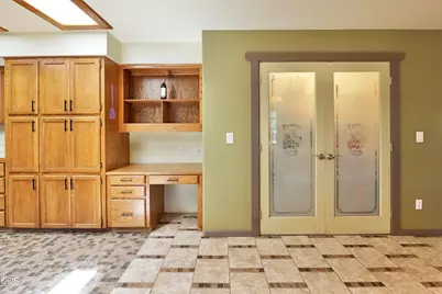 332 Rene Drive, Shady Cove, OR 97539 - Photo 17