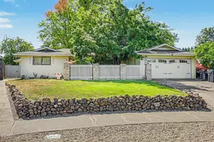 1448 N Keene Way Dr, Medford, OR 97504 - Photo 1