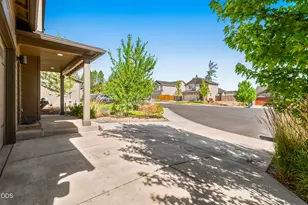 1825 NE Kristi, Bend, OR 97701 - Photo 5