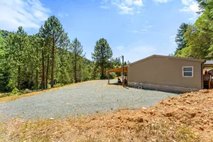 2810 Coyote Creek Rd, Wolf Creek, OR 97497 - Photo 9