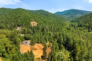 2810 Coyote Creek Rd, Wolf Creek, OR 97497 - Photo 37