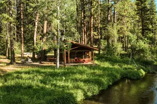 13101 SW Blakley Ln, Camp Sherman, OR 97730 - Photo 37