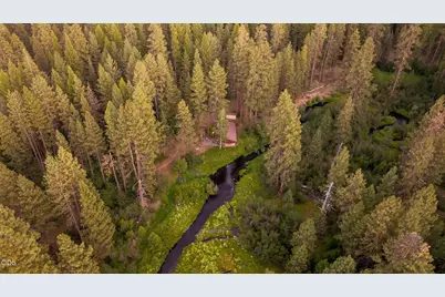 13101 SW Blakley Lane, Camp Sherman, OR 97730 - Photo 11