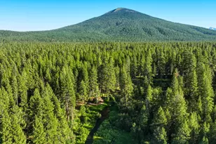 13101 SW Blakley Ln, Camp Sherman, OR 97730 - Photo 41
