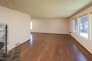 61485 Maid Marian Ct, Bend, OR 97702 - Photo 5