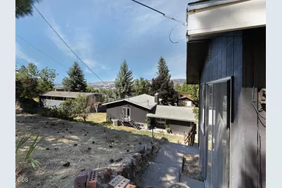 1011 Newcastle Avenue, Klamath Falls, OR 97601 - Photo 27