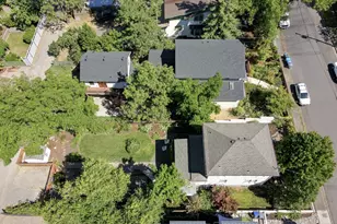 541 Fairview St, Ashland, OR 97520 - Photo 43