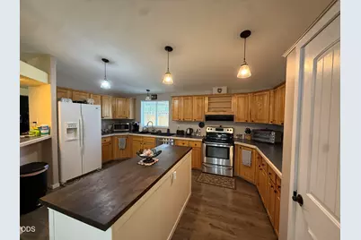 345 SW C Street #UNIT 10, Madras, OR 97741 - Photo 7