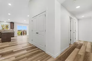 6075 NW Elliott St, Prineville, OR 97754 - Photo 7