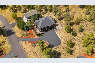 9629 Kestrel Road, Klamath Falls, OR 97601 - Photo 65