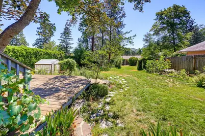 840 Harmony Lane, Ashland, OR 97520 - Photo 3
