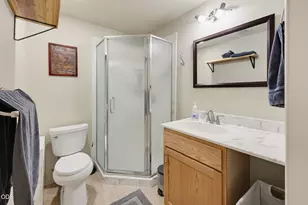 1836 Woodlawn Dr, Medford, OR 97504 - Photo 43