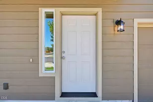 2502 NW Glen Oak Ave, Redmond, OR 97756 - Photo 5