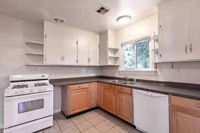 805 Taylor Street, Medford, OR 97504 - Photo 11