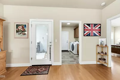 684 Golden Peak Drive, Central Point, OR 97502 - Photo 23