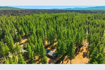 60115 Crater Road, Bend, OR 97702 - Photo 53