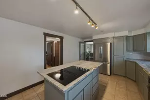 60282 Cree Cir, Bend, OR 97702 - Photo 29