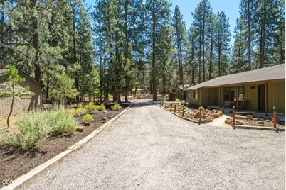 60282 Cree Circle, Bend, OR 97702 - Photo 5