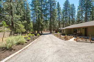 60282 Cree Cir, Bend, OR 97702 - Photo 5