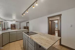 60282 Cree Cir, Bend, OR 97702 - Photo 27