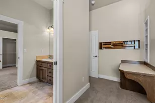 977 NE Hudspeth Ln, Prineville, OR 97754 - Photo 45