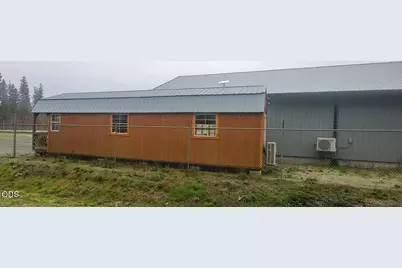 3160 Rockydale Road, Cave Junction, OR 97523 - Photo 37