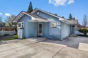 195 SE Roosevelt Ave, Bend, OR 97702 - Photo 19
