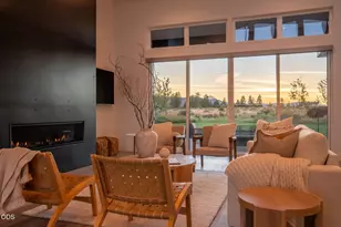 62313 McClain Dr, Bend, OR 97703 - Photo 19