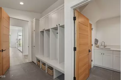 62313 McClain Drive, Bend, OR 97703 - Photo 67