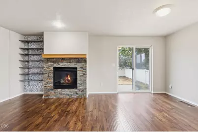 2213 SW 22nd Street, Redmond, OR 97756 - Photo 3
