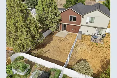 2213 SW 22nd Street, Redmond, OR 97756 - Photo 39