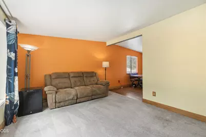 8511 McLaughlin Lane, Klamath Falls, OR 97601 - Photo 7