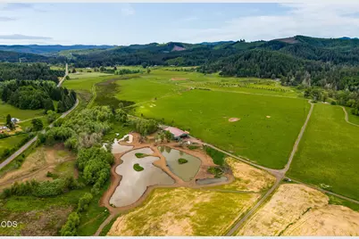 24218 Vaughn Road, Veneta, OR 97487 - Photo 5
