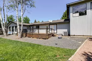 21035 Clairaway Ave, Bend, OR 97702 - Photo 45
