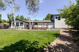 21035 Clairaway Ave, Bend, OR 97702 - Photo 47