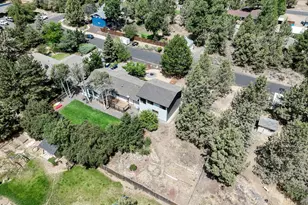 21035 Clairaway Ave, Bend, OR 97702 - Photo 9