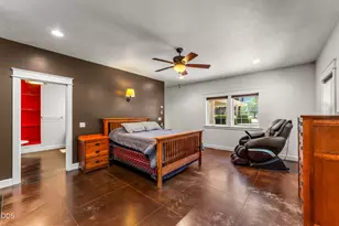 438 Murphy Creek Rd, Grants Pass, OR 97527 - Photo 29
