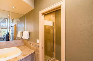 57074 Peppermill Cir, Sunriver, OR 97707 - Photo 19