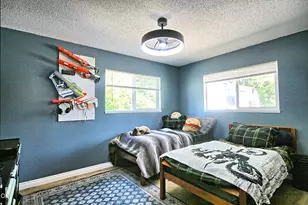 2162 Happy Valley Dr, Medford, OR 97501 - Photo 23