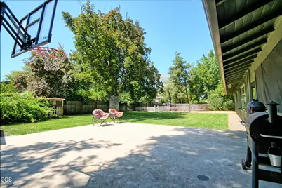2162 Happy Valley Drive, Medford, OR 97501 - Photo 35