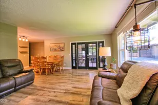 2162 Happy Valley Dr, Medford, OR 97501 - Photo 11