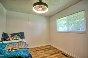 2162 Happy Valley Dr, Medford, OR 97501 - Photo 27
