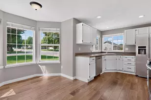 2939 SW Reindeer Ave, Redmond, OR 97756 - Photo 11