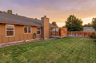 2939 SW Reindeer Ave, Redmond, OR 97756 - Photo 37