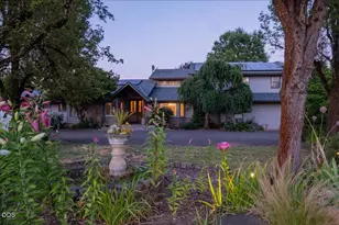 29700 SW Mountain Rd, West Linn, OR 97068 - Photo 9