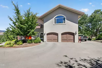 167 Tessa Lane, Ashland, OR 97520 - Photo 3