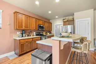 2644 Southwest 50th Street, Redmond, OR 97756 - Photo 13
